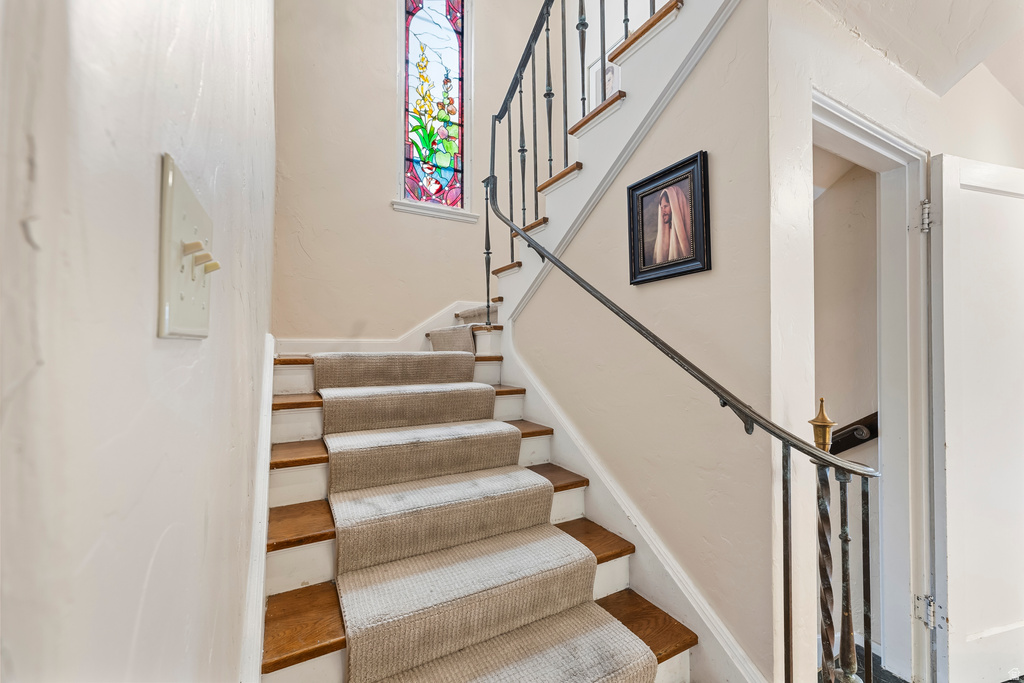 1100 S 1500 E Salt Lake City, UT 84105