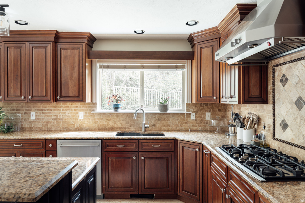 3551 S HUNTINGTON DR Bountiful, UT 84010