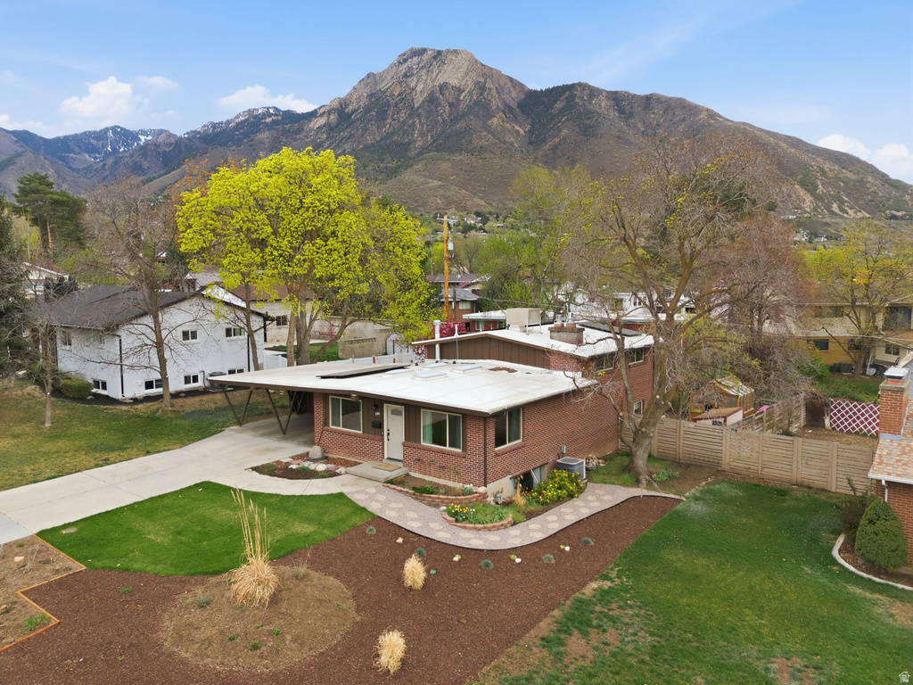 2788 E MAURICE DR Salt Lake City, UT 84124