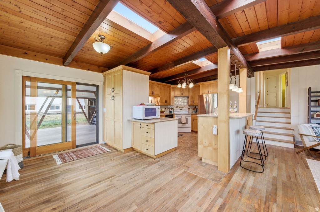 2788 E MAURICE DR Salt Lake City, UT 84124