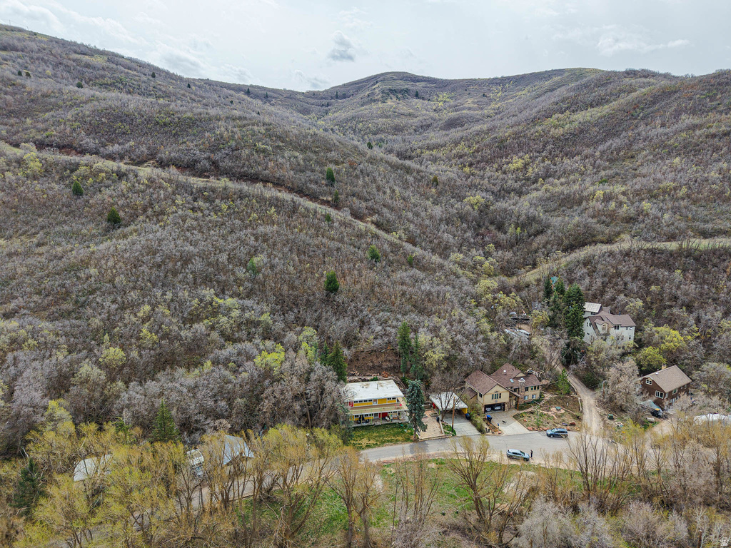 6030 E RED HILL LN Salt Lake City, UT 84108