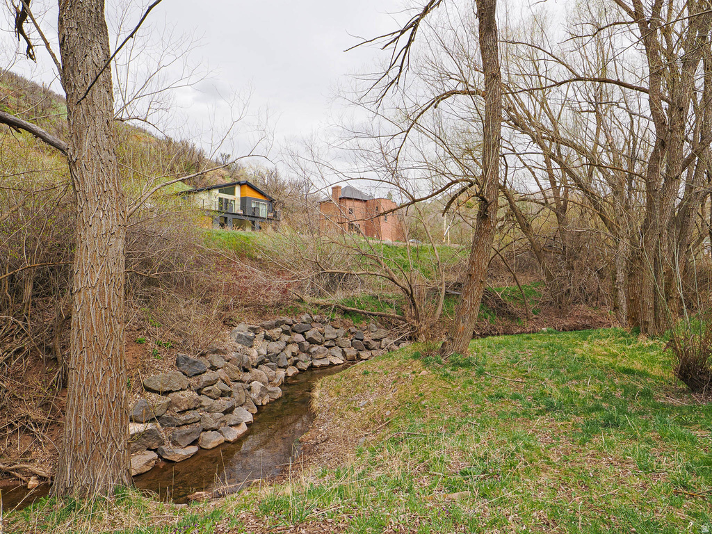 6030 E RED HILL LN Salt Lake City, UT 84108