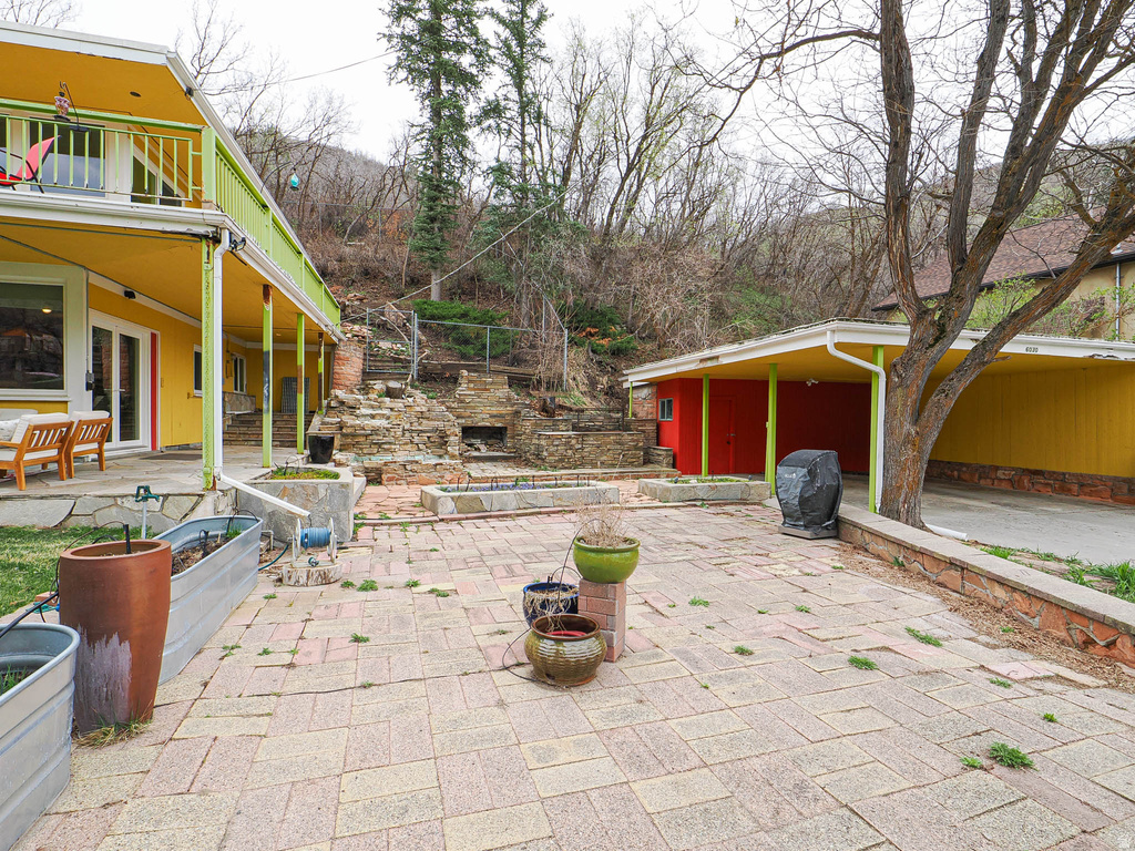 6030 E RED HILL LN Salt Lake City, UT 84108