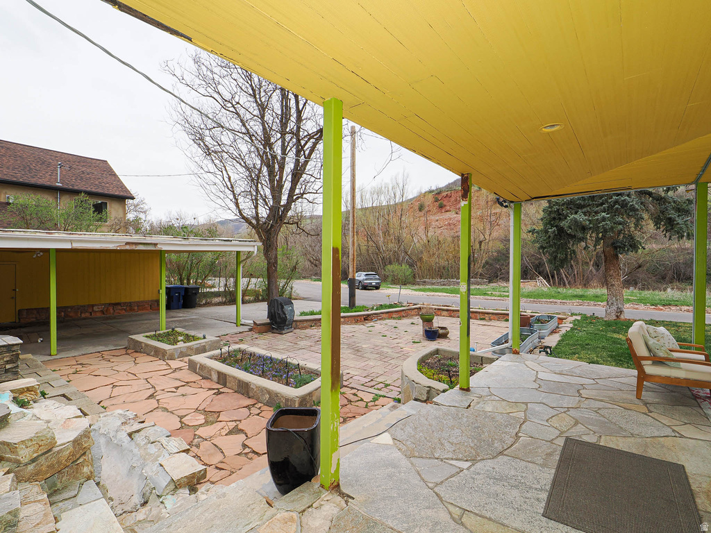 6030 E RED HILL LN Salt Lake City, UT 84108