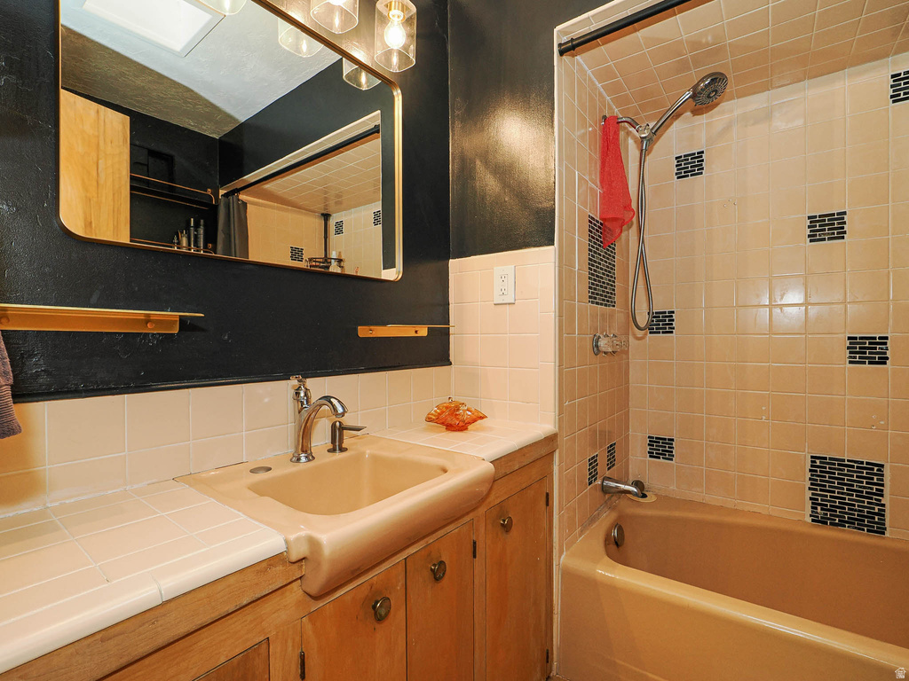 6030 E RED HILL LN Salt Lake City, UT 84108