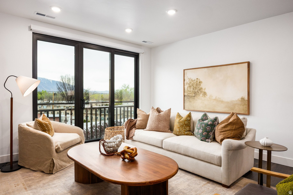 2250 E MURRAY HOLLADAY RD #306 Holladay, UT 84117