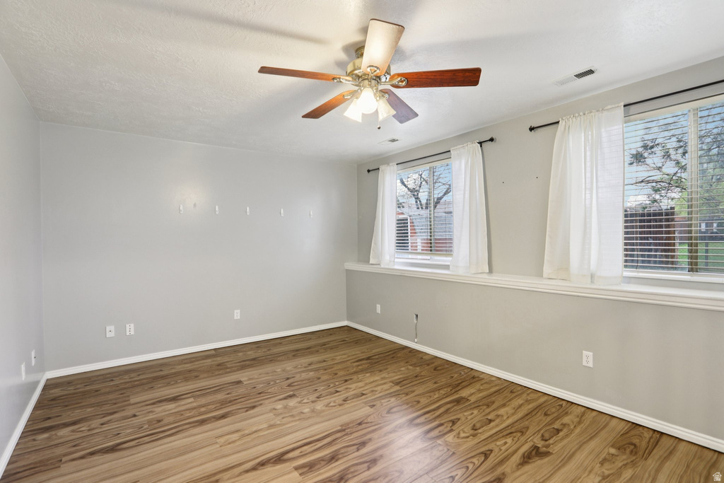 262 W 1850 N Layton, UT 84041