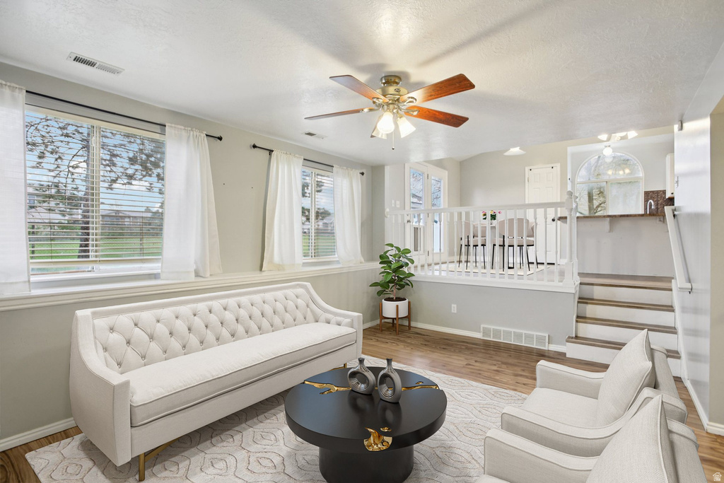 262 W 1850 N Layton, UT 84041