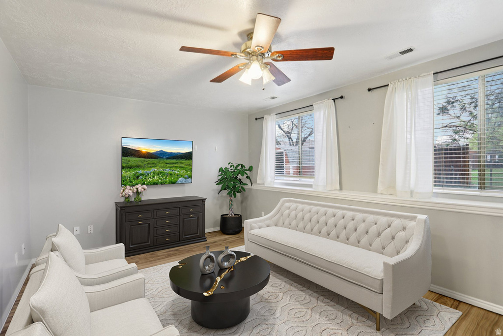262 W 1850 N Layton, UT 84041