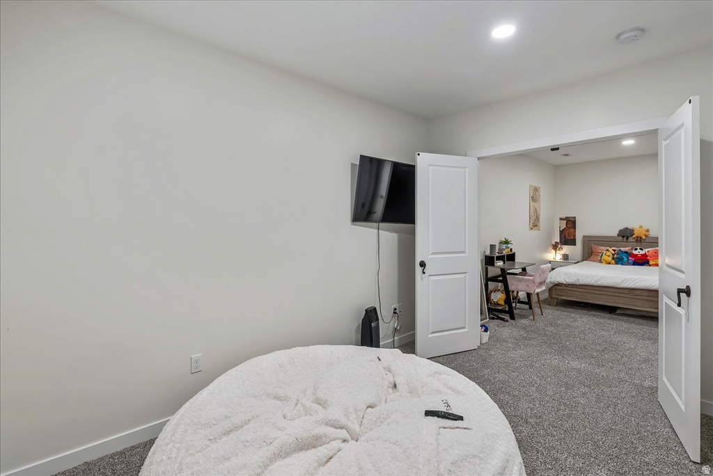 11708 S SILVER POND DR South Jordan, UT 84009