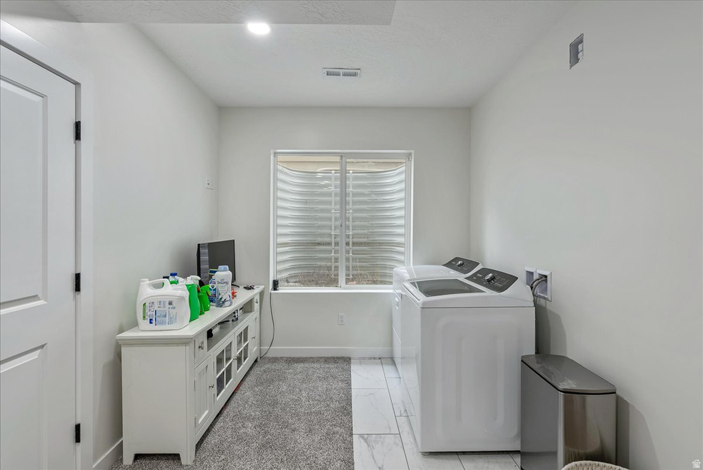 11708 S SILVER POND DR South Jordan, UT 84009