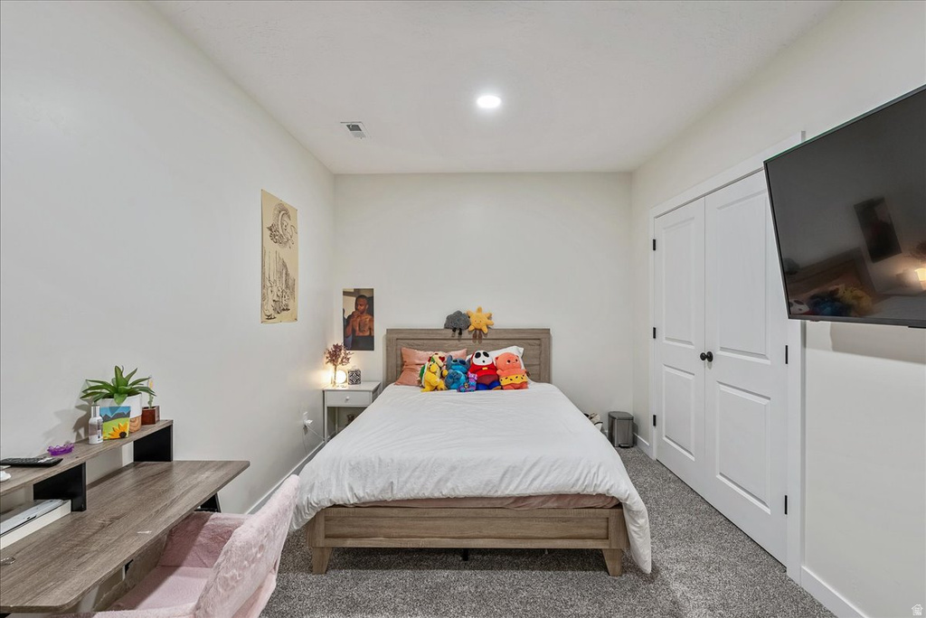 11708 S SILVER POND DR South Jordan, UT 84009