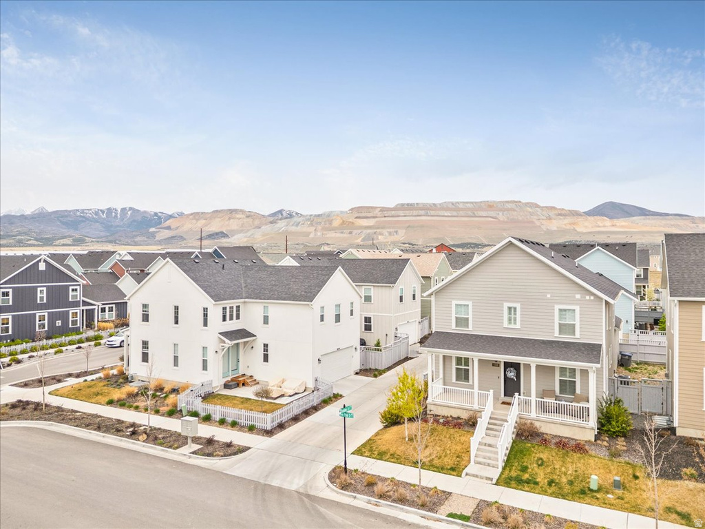 11708 S SILVER POND DR South Jordan, UT 84009