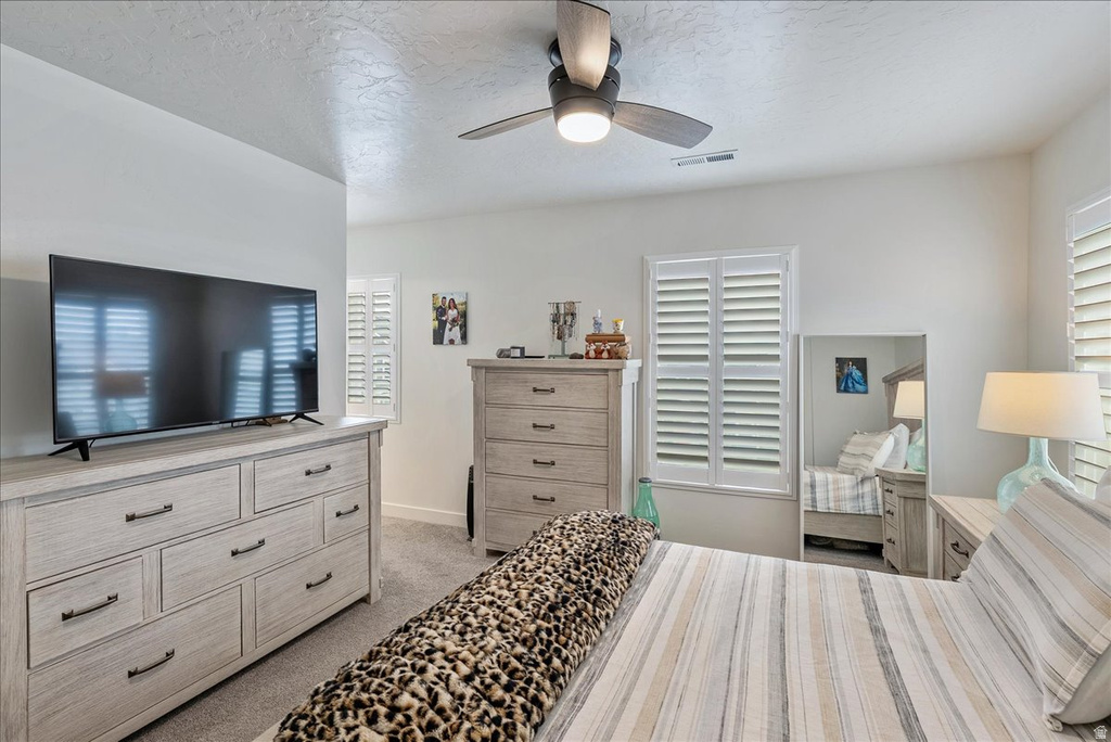 11708 S SILVER POND DR South Jordan, UT 84009