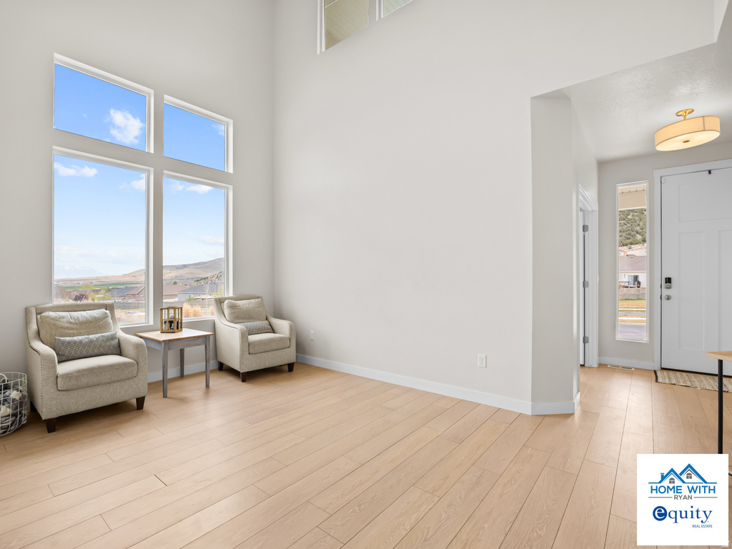 7282 N GOLDEN SUMMIT DR #413 Eagle Mountain, UT 84005