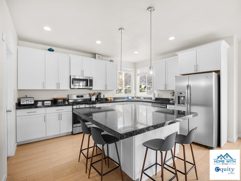 7282 N GOLDEN SUMMIT DR #413 Eagle Mountain, UT 84005