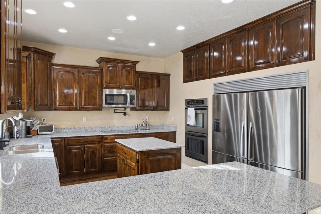 512 E RIDGE DR Alpine, UT 84004