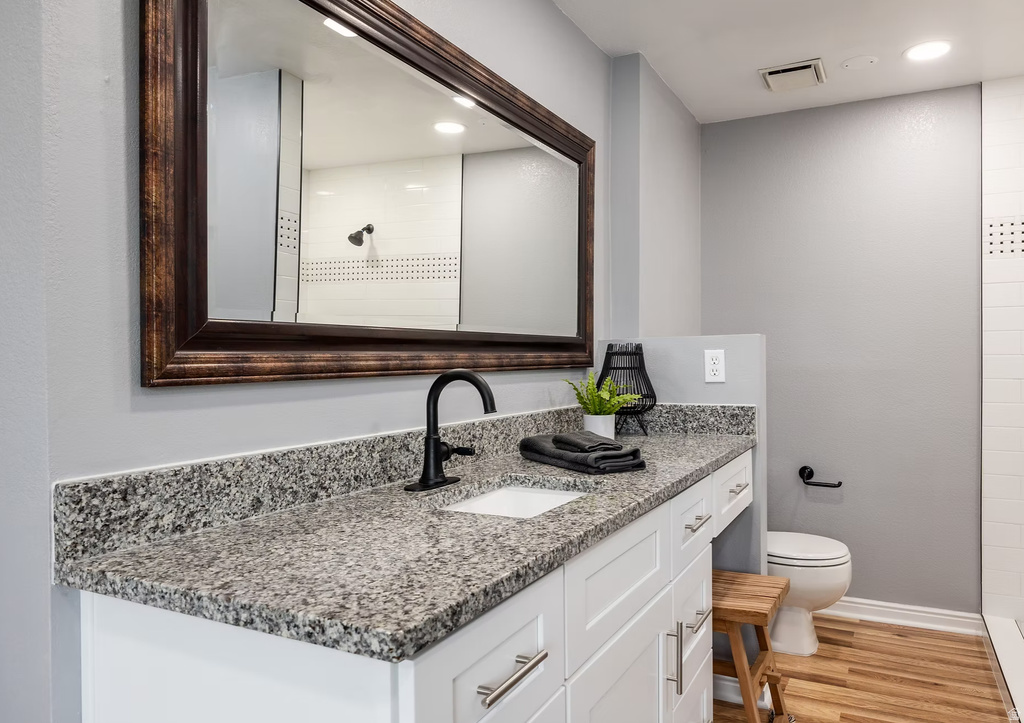 530 S 400 E #2302 Salt Lake City, UT 84111