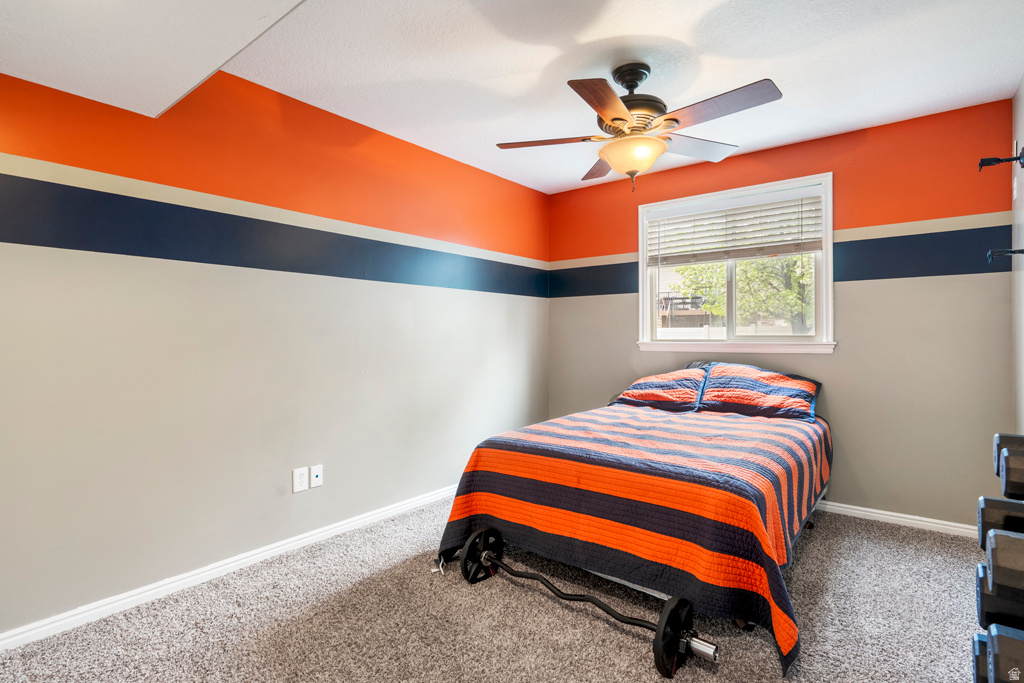 991 W OLDHAM DR North Salt Lake, UT 84054