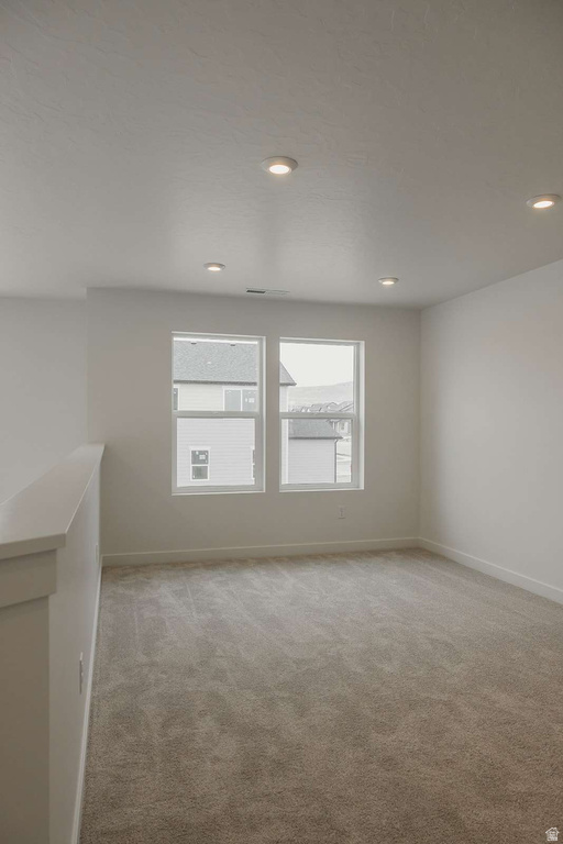 927 W MOTOR VU DR Riverdale, UT 84405