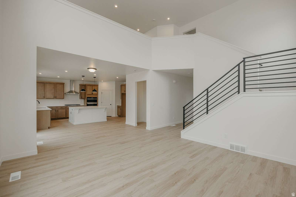 927 W MOTOR VU DR Riverdale, UT 84405