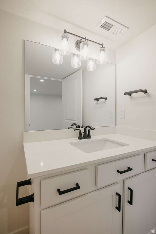 927 W MOTOR VU DR Riverdale, UT 84405