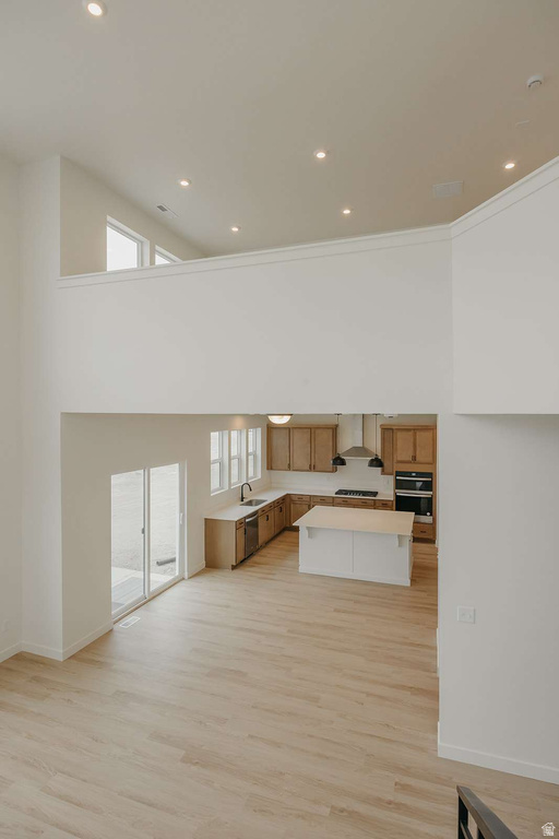 927 W MOTOR VU DR Riverdale, UT 84405