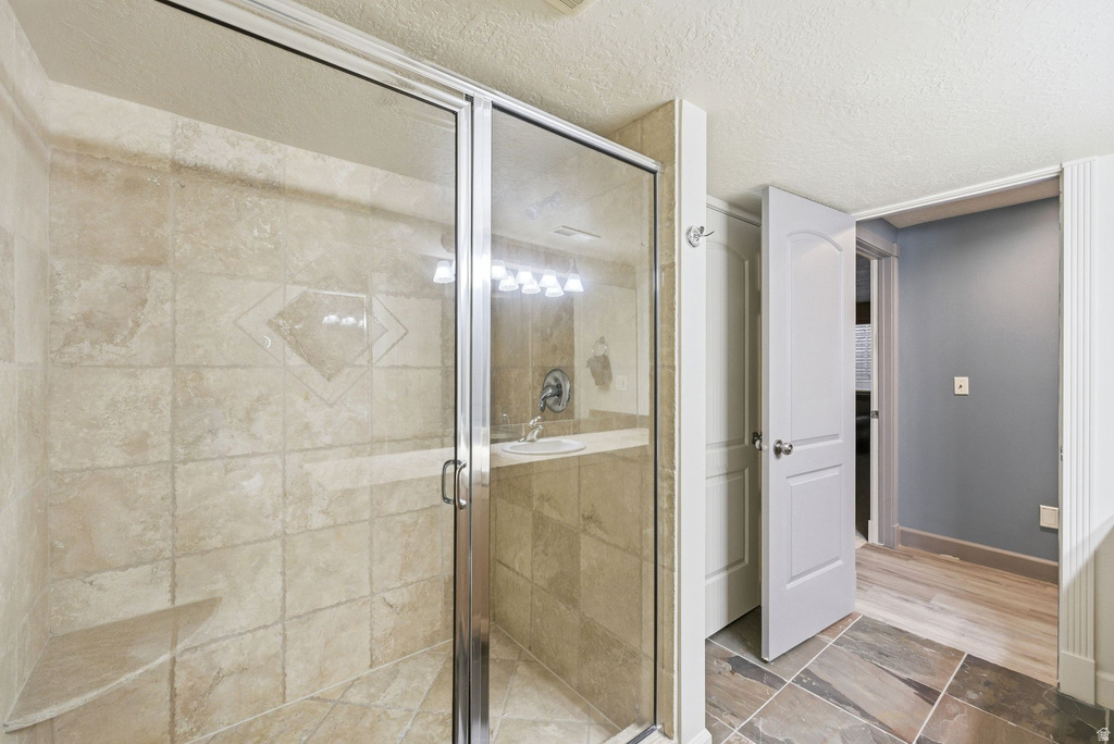 2481 E 1900 N Layton, UT 84040