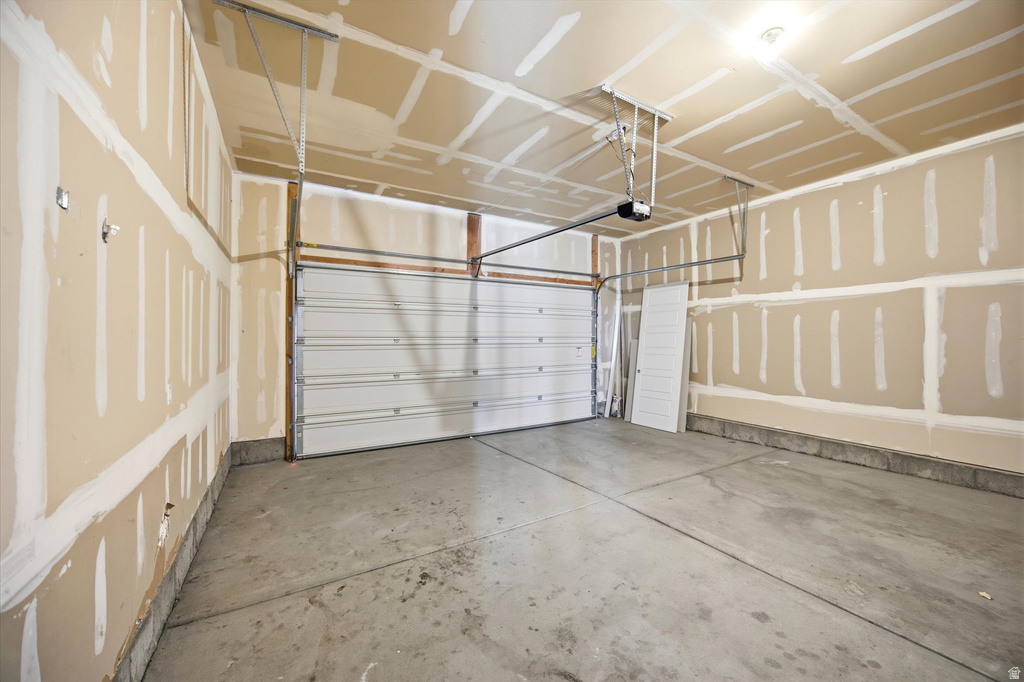 6158 N BOULTER PEAK LN Eagle Mountain, UT 84005