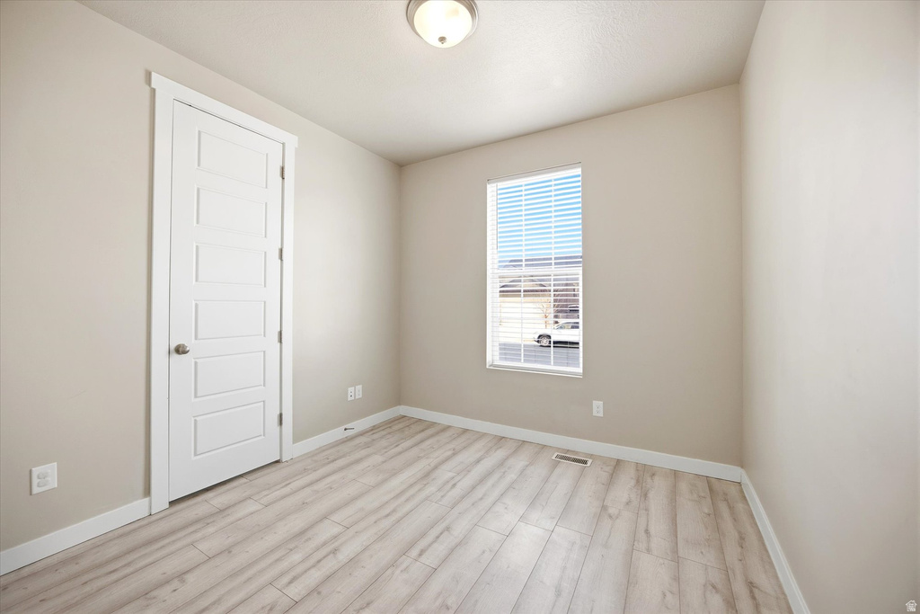 6158 N BOULTER PEAK LN Eagle Mountain, UT 84005