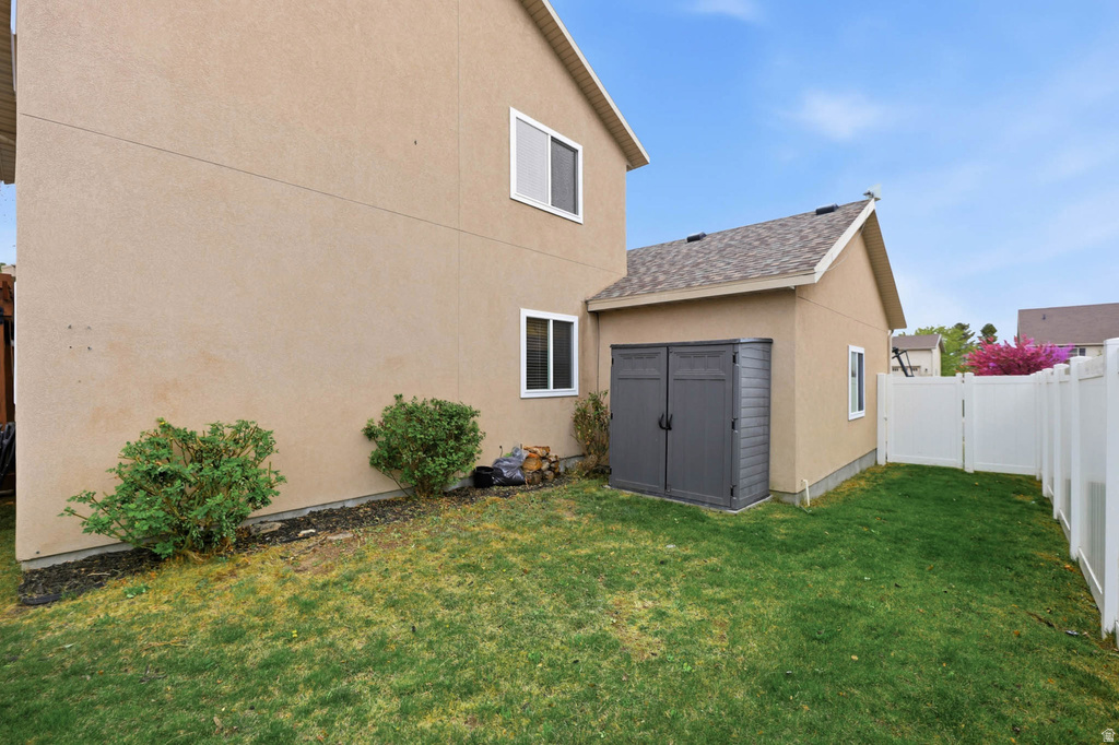 6708 S TICKLEGRASS RD West Jordan, UT 84081