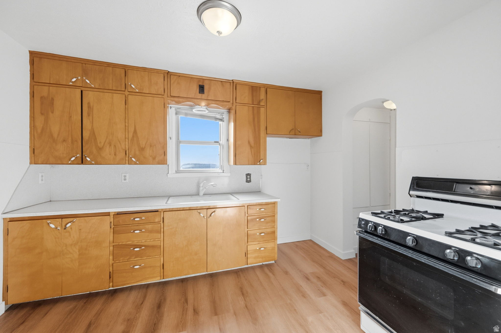 708 9TH ST Ogden, UT 84404