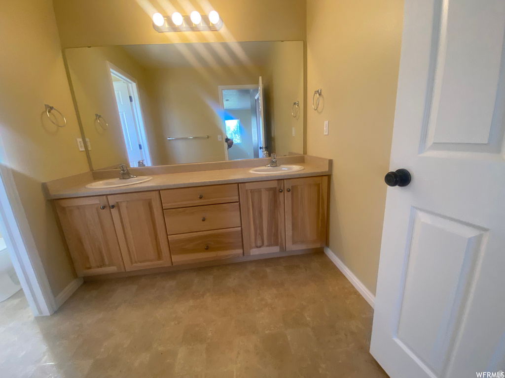 83 CANTERBURY CIR Logan, UT 84321