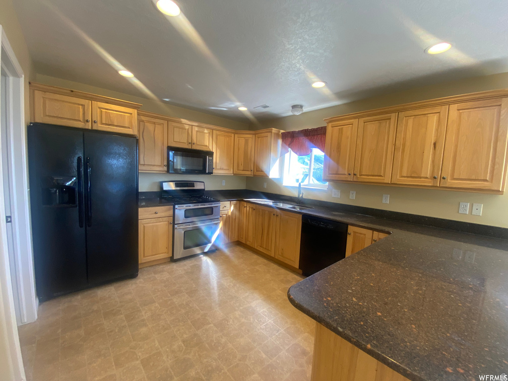 83 CANTERBURY CIR Logan, UT 84321