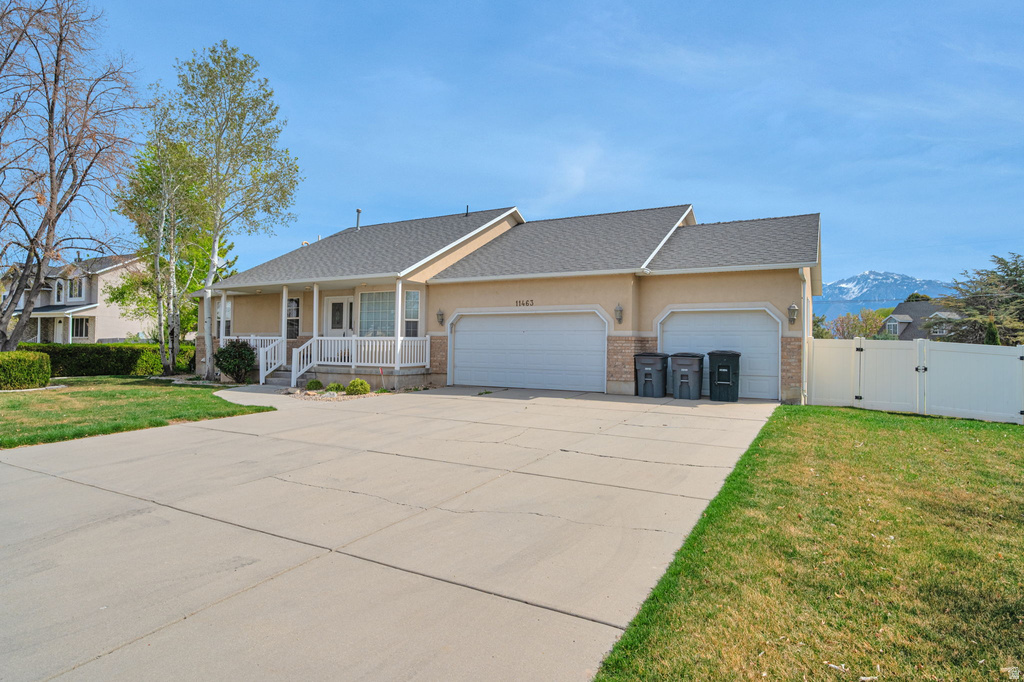11463 S 2510 W South Jordan, UT 84095