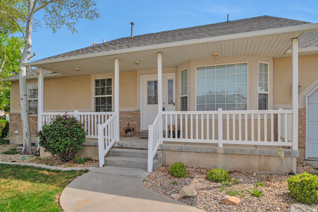 11463 S 2510 W South Jordan, UT 84095