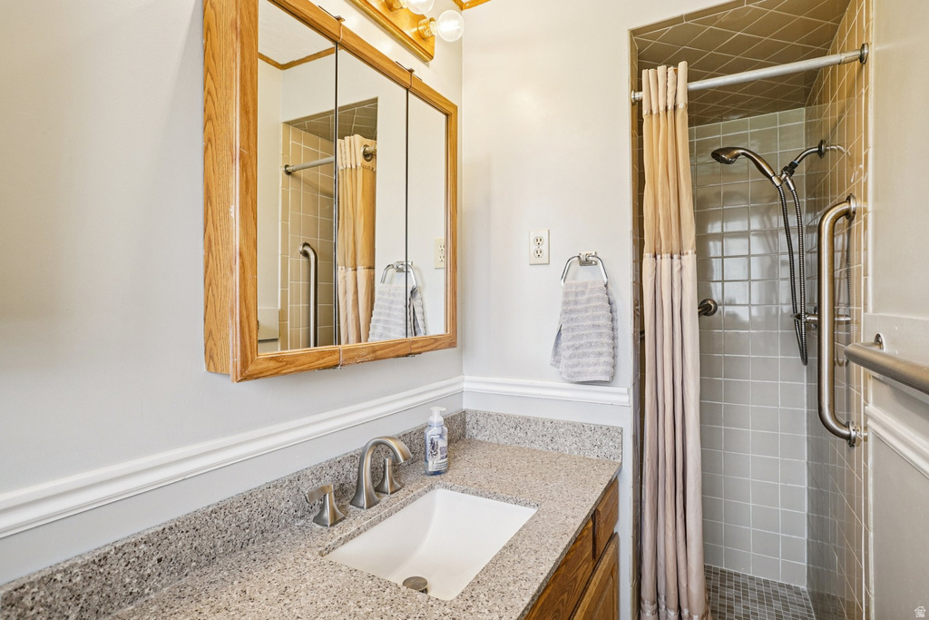 11243 S BLAKE CIR South Jordan, UT 84095