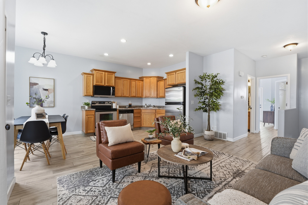 14871 S TRESEDER ST Draper, UT 84020