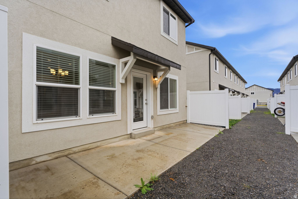 294 N 100 W Morgan, UT 84050