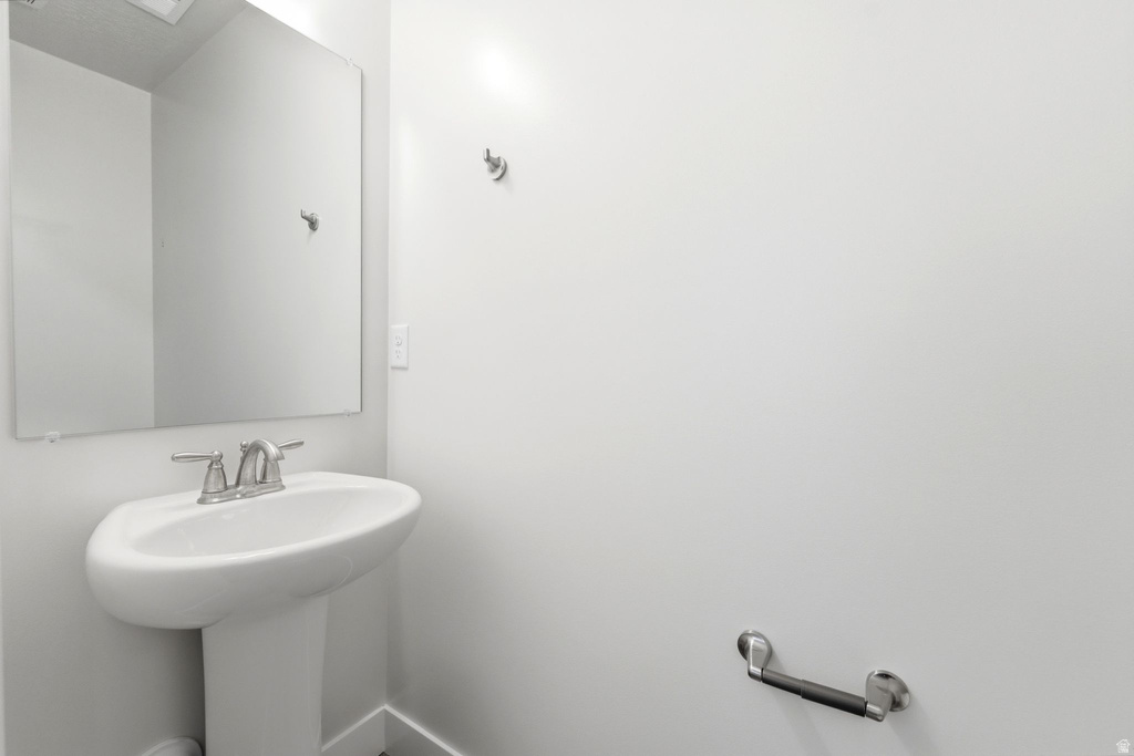 294 N 100 W Morgan, UT 84050