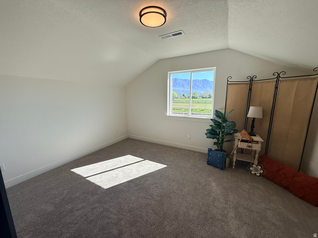 2405 W 3200 N Farr West, UT 84404