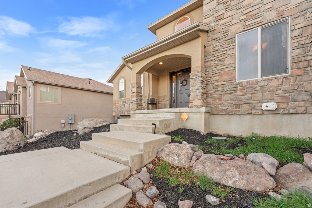 4841 W COPPER OAKS DR Herriman, UT 84096