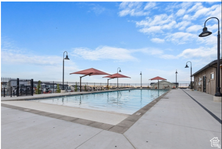 8546 W BOWIE DR Magna, UT 84044