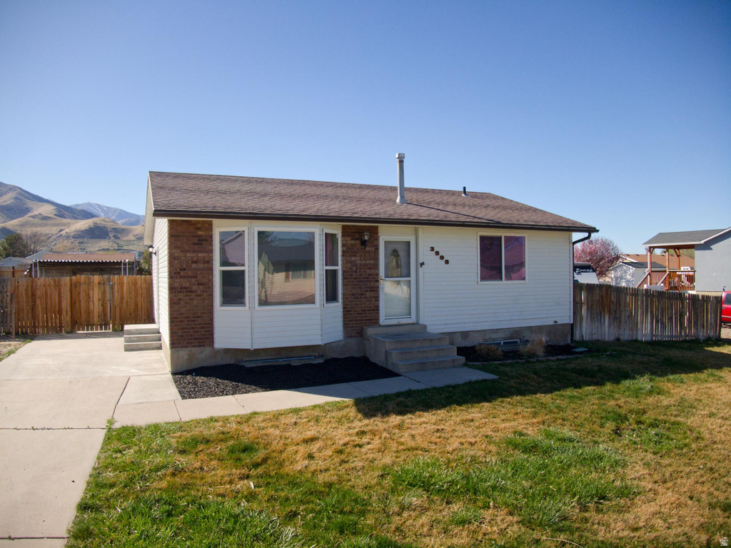 3808 S 8200 W Magna, UT 84044