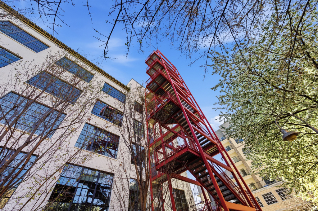 159 W 300 S #206 Salt Lake City, UT 84101