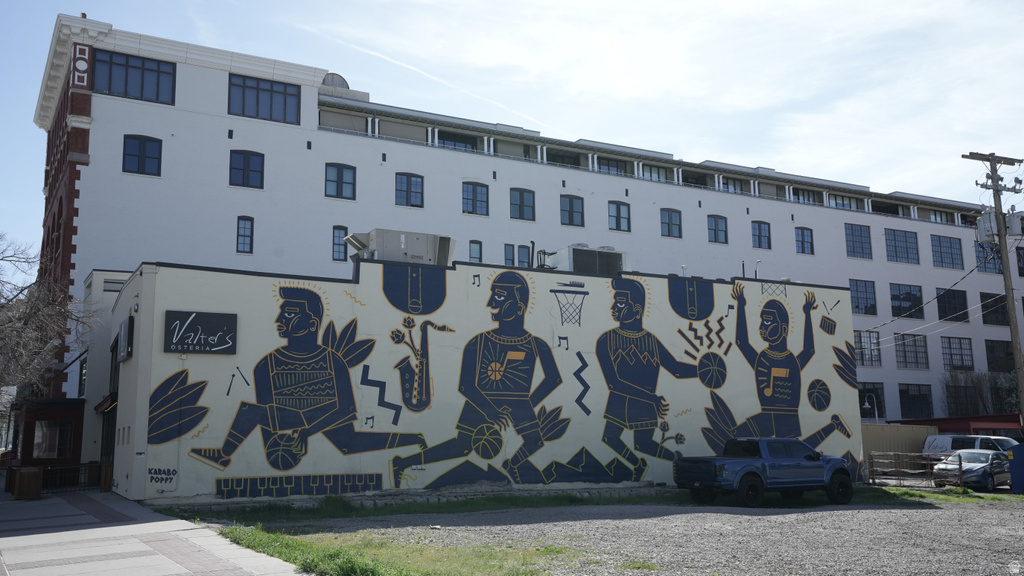 159 W 300 S #206 Salt Lake City, UT 84101