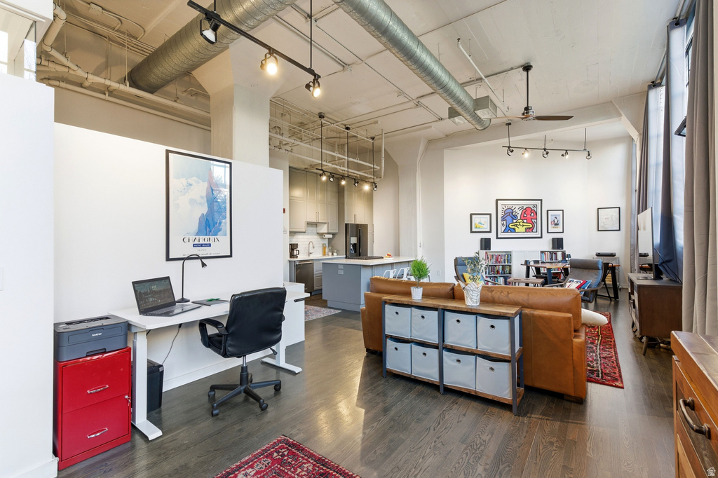 159 W 300 S #206 Salt Lake City, UT 84101