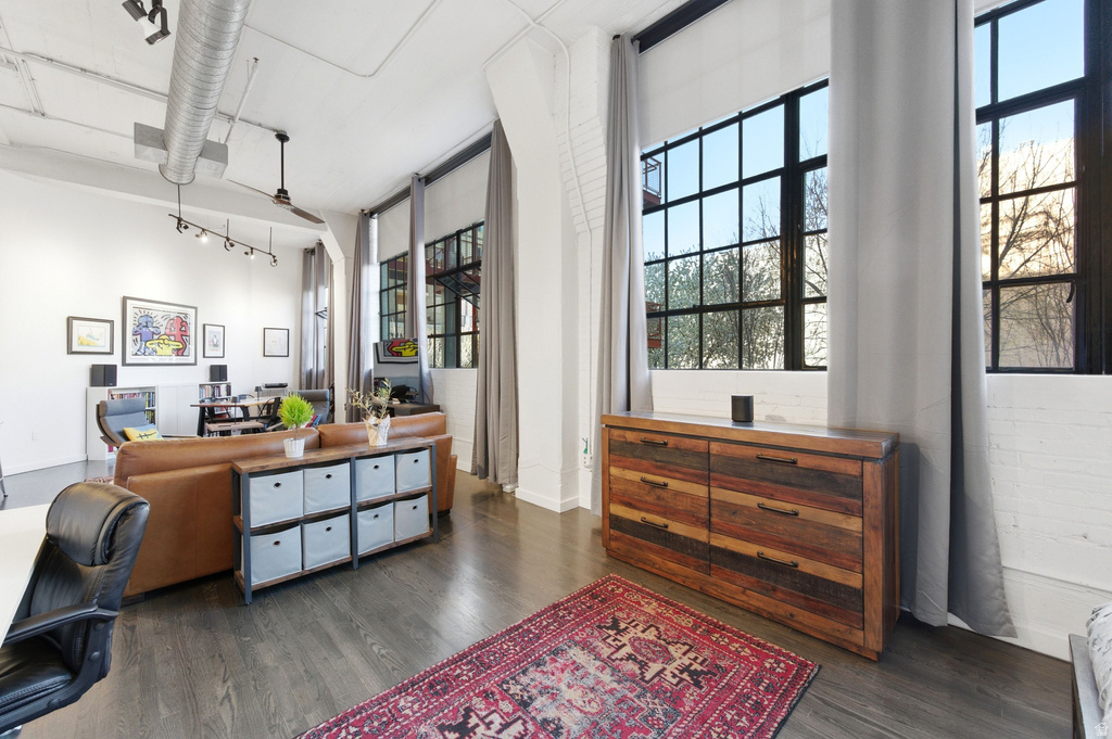 159 W 300 S #206 Salt Lake City, UT 84101