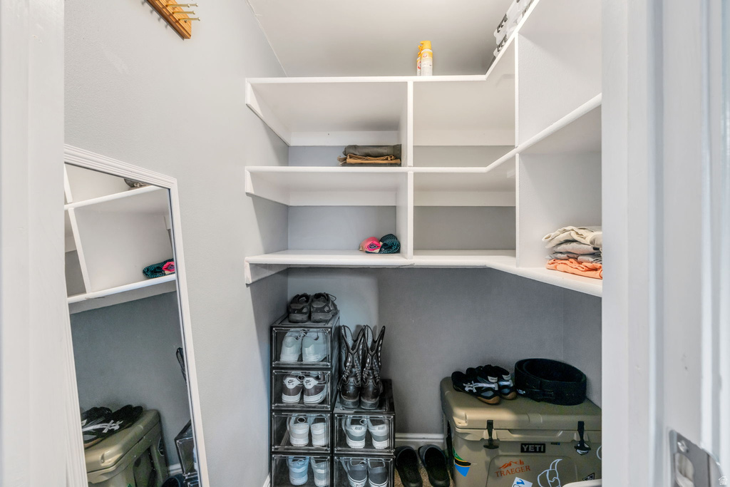 663 N 550 W Orem, UT 84057