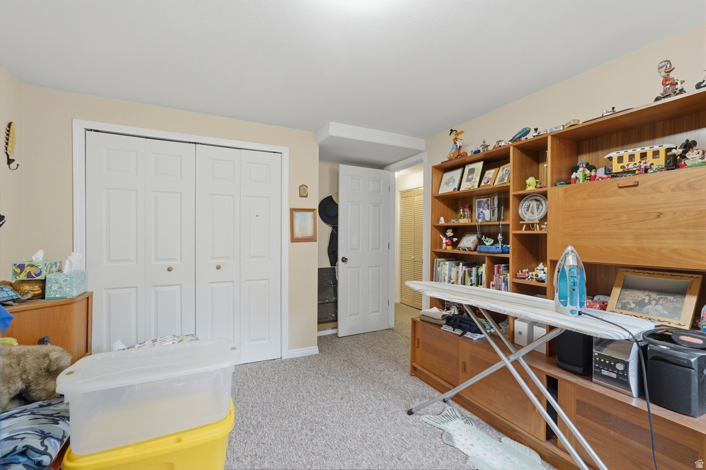 1661 W ALLEGHENY DR Salt Lake City, UT 84123